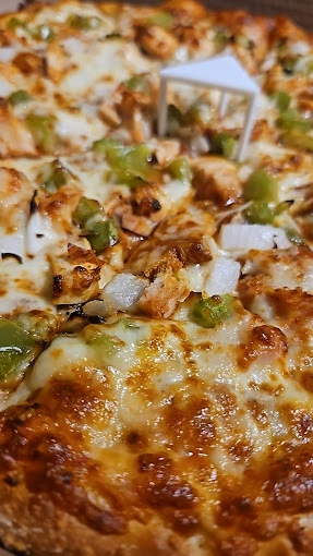 Halal pizza and fried chicken delivered to Strathcona County